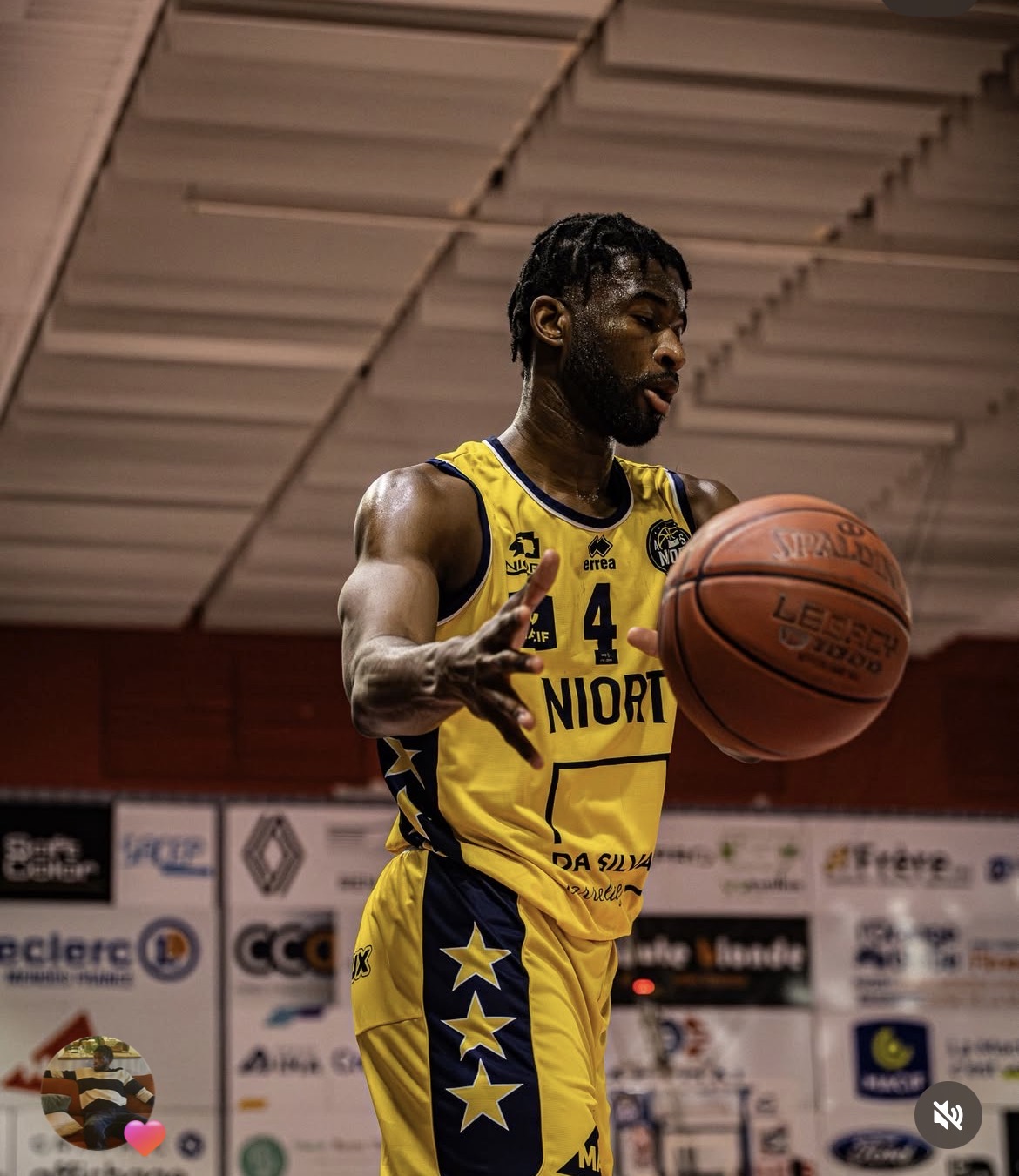 Profil Cédrick SAM MBAKA AS NIORT